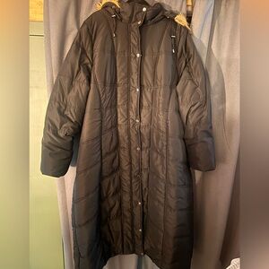 Women's Black Puffer Coat